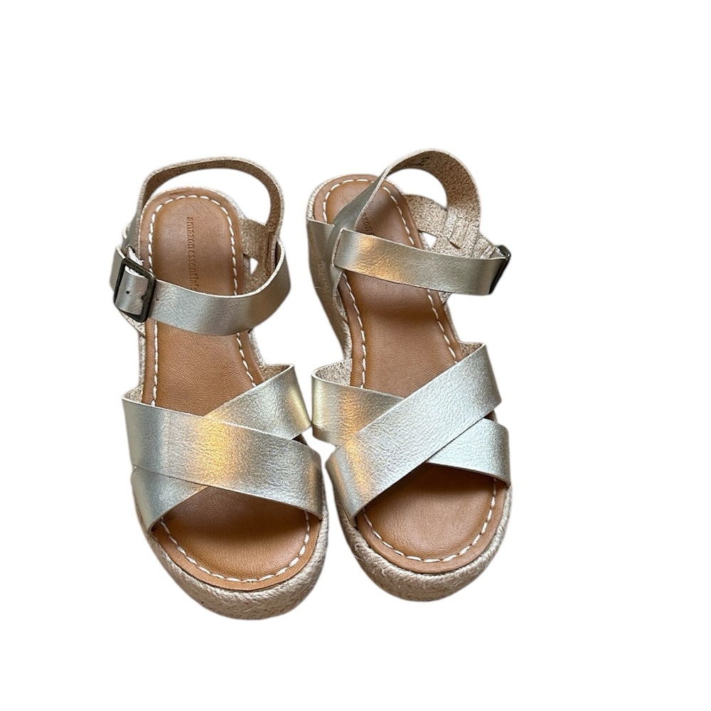 Amazon Essentials Gold and Tan Sandals with Crossover Straps